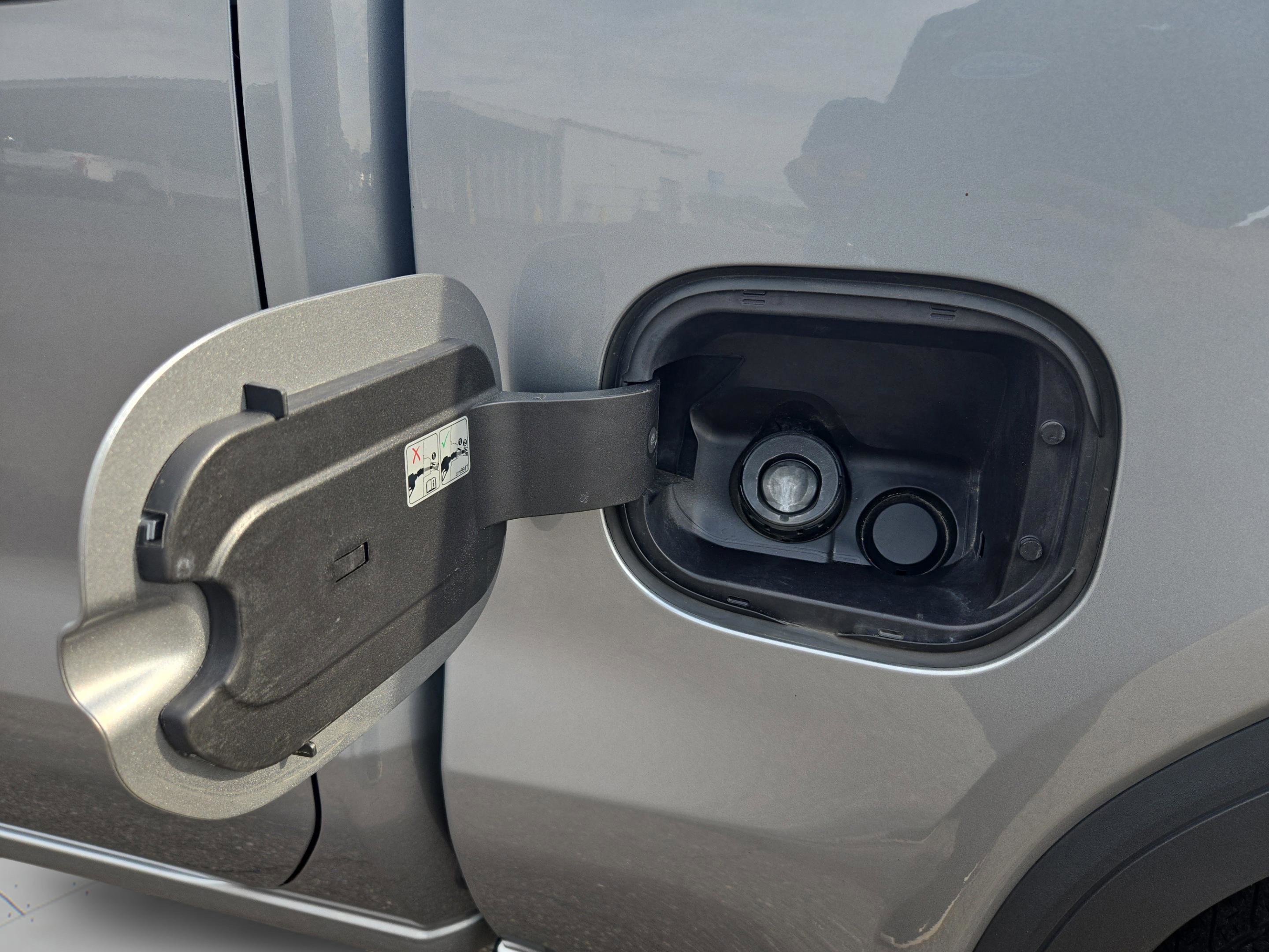 Used 2024 GMC Sierra 1500 Denali image 36