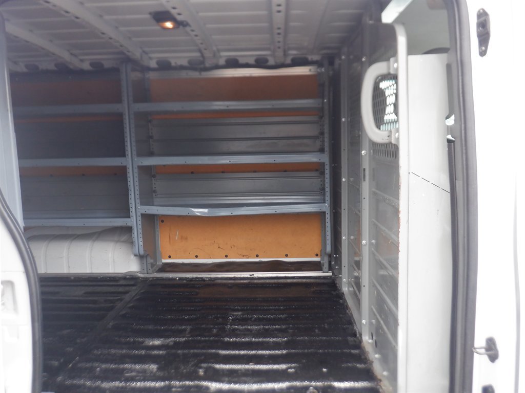 Used 2020 Nissan NV 2500 SV image 8