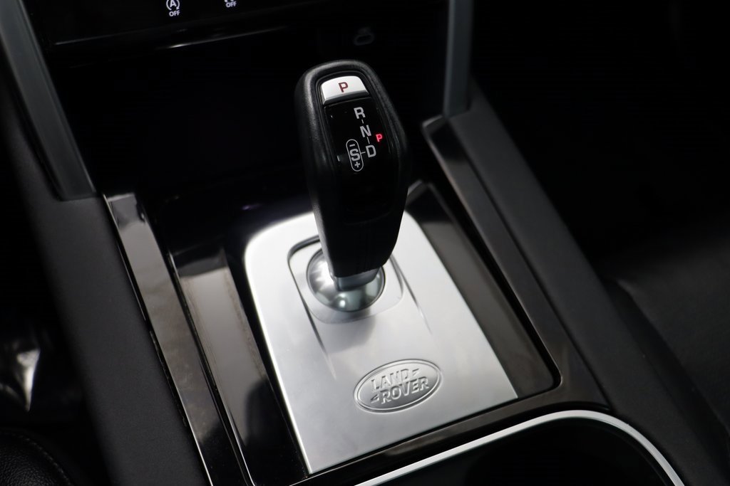 Used 2021 Land Rover Discovery Sport S image 12
