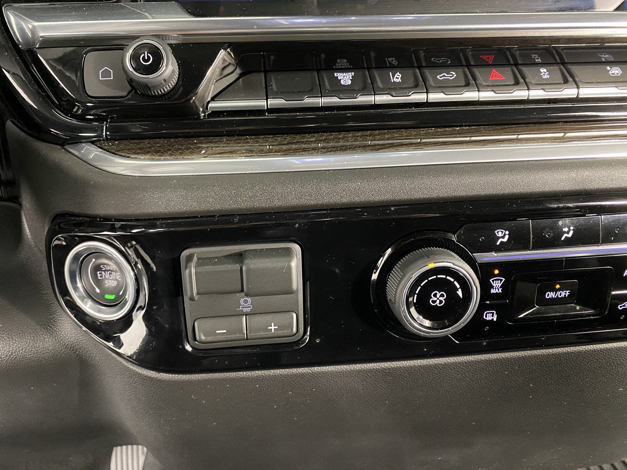 Used 2026 Chevrolet Silverado 2500 LT AWD/4WD image 20