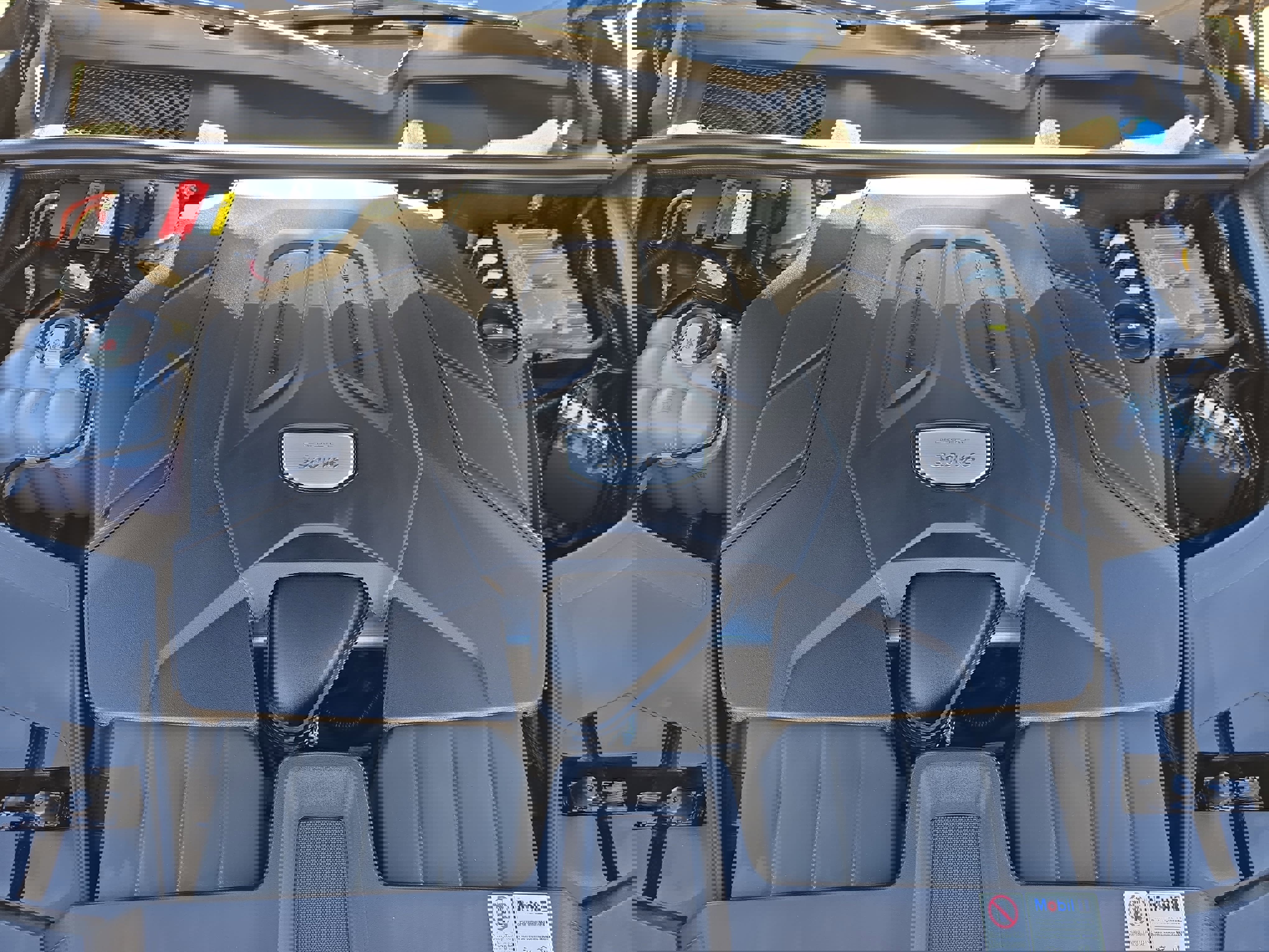 Used 2020 Porsche Cayenne image 33