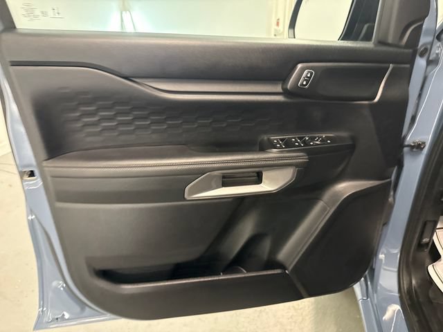 Used 2024 Ford Ranger XLT w/ Technology Package AWD/4WD image 9