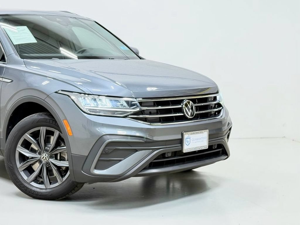 Used 2022 Volkswagen Tiguan SE AWD/4WD image 5