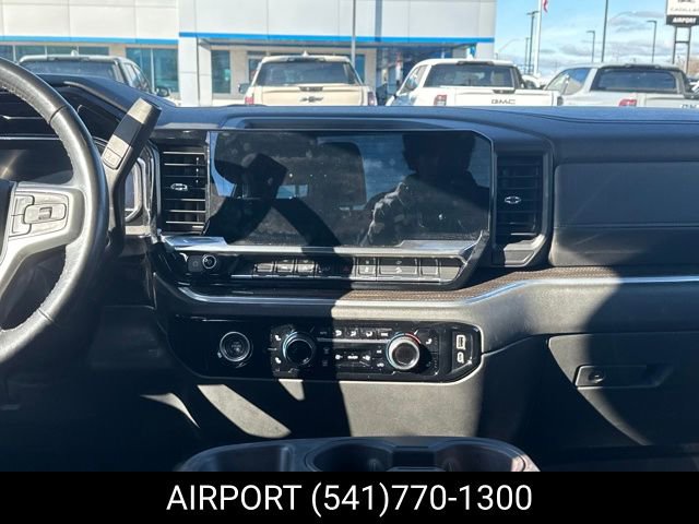 Certified 2022 Chevrolet Silverado 1500 LT w/ Z71 Off-Road Package AWD/4WD image 13