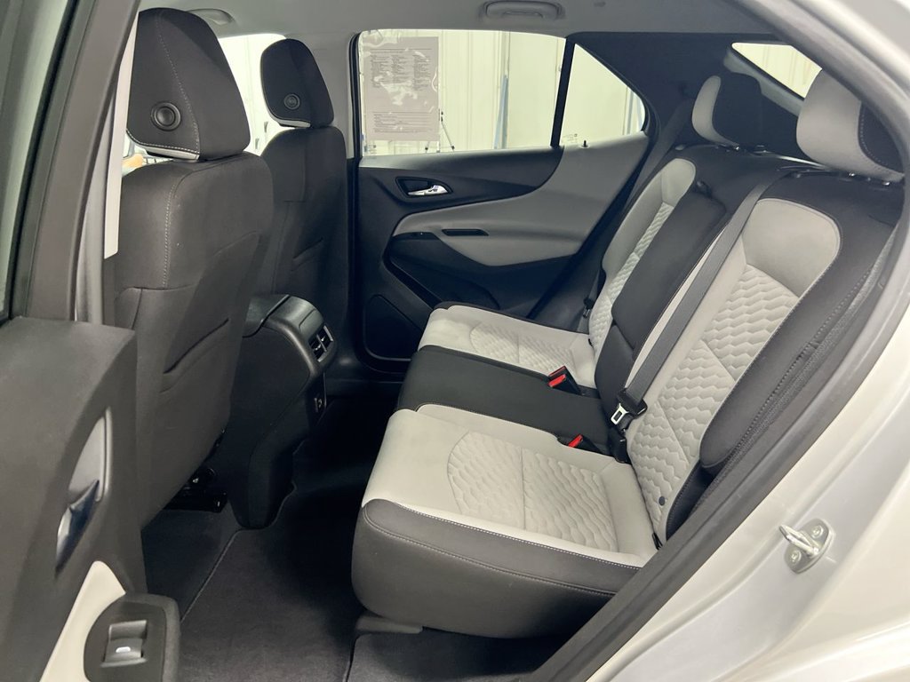 Used 2021 Chevrolet Equinox LT FWD image 22