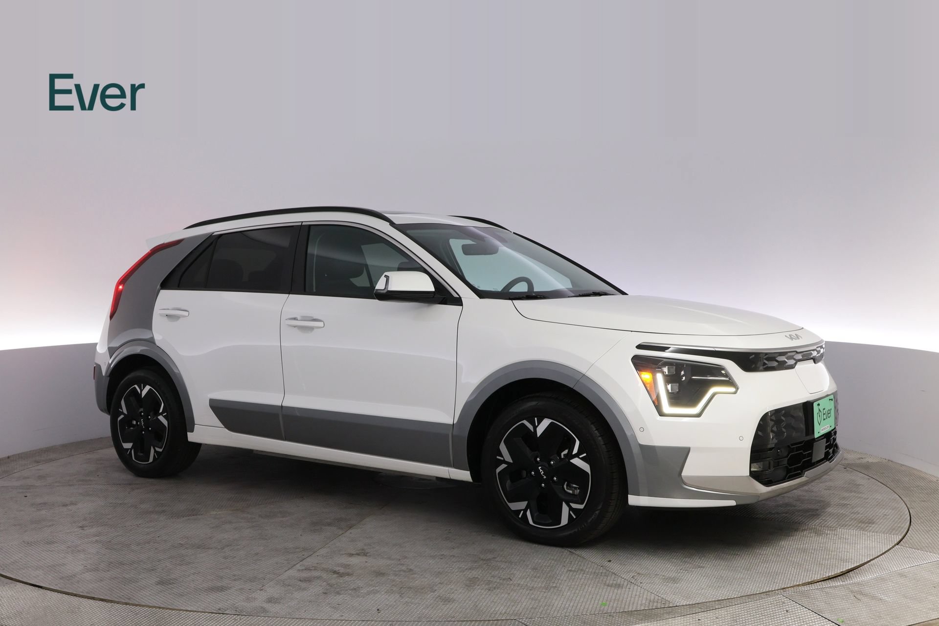 Used 2024 Kia Niro Wave w/ Wave Preserve Package FWD image 14