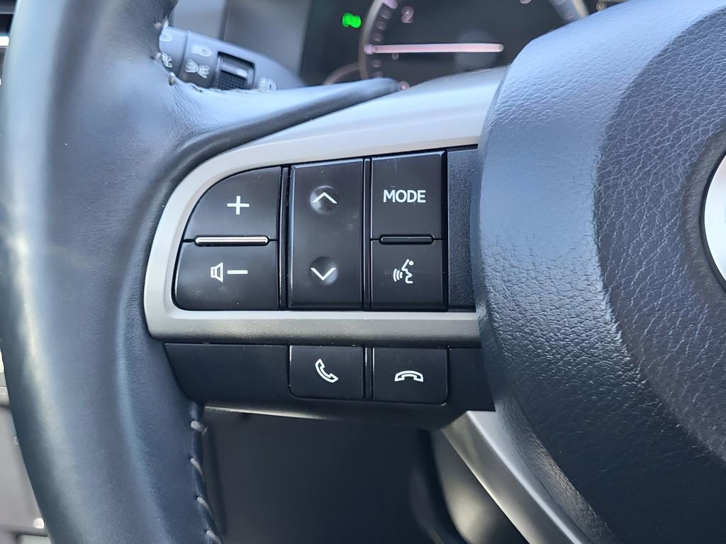 Used 2018 Lexus ES 350 w/ Navigation System Package image 19