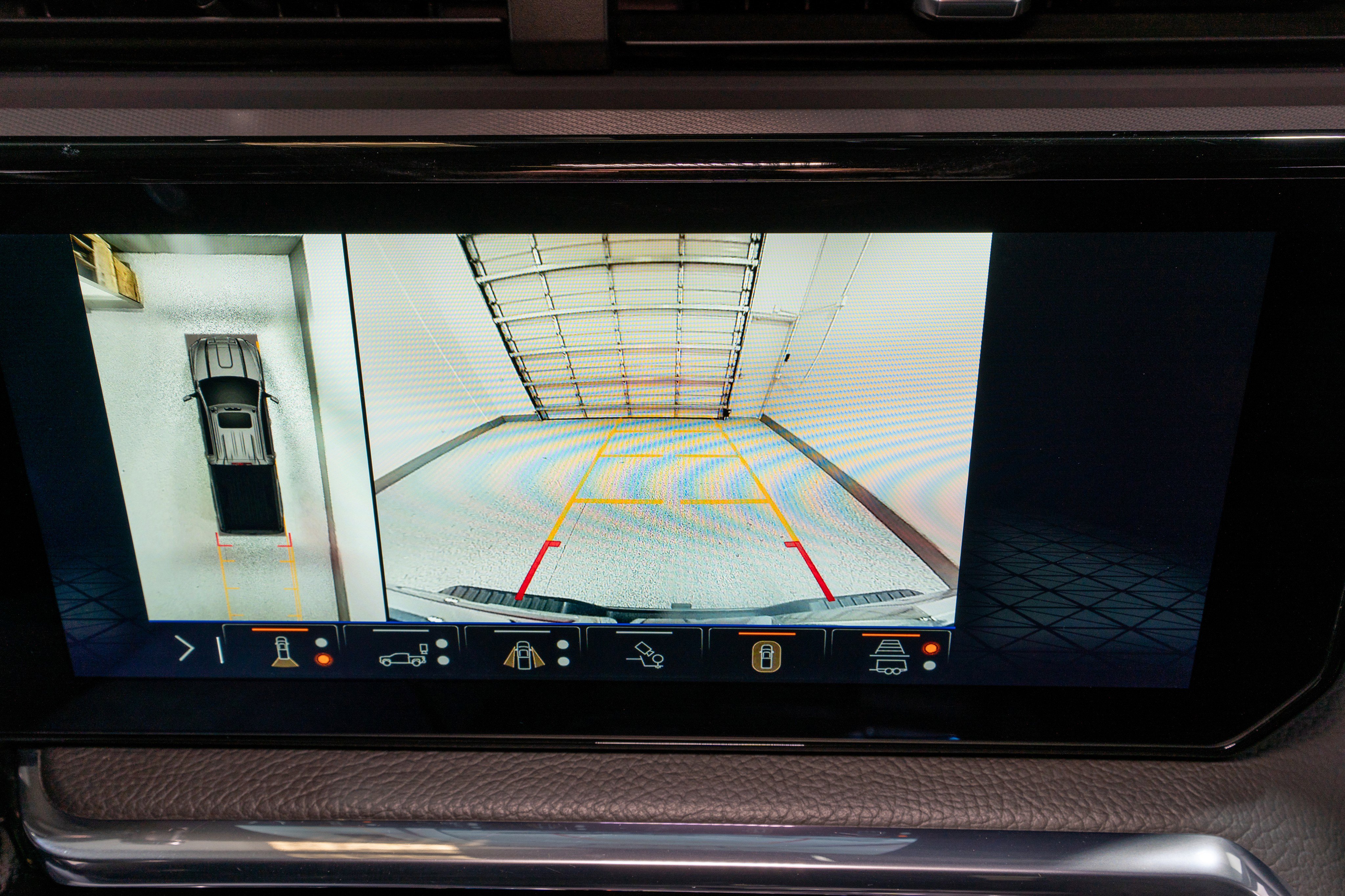 Used 2024 GMC Sierra 2500 Denali w/ Denali Reserve Package image 28