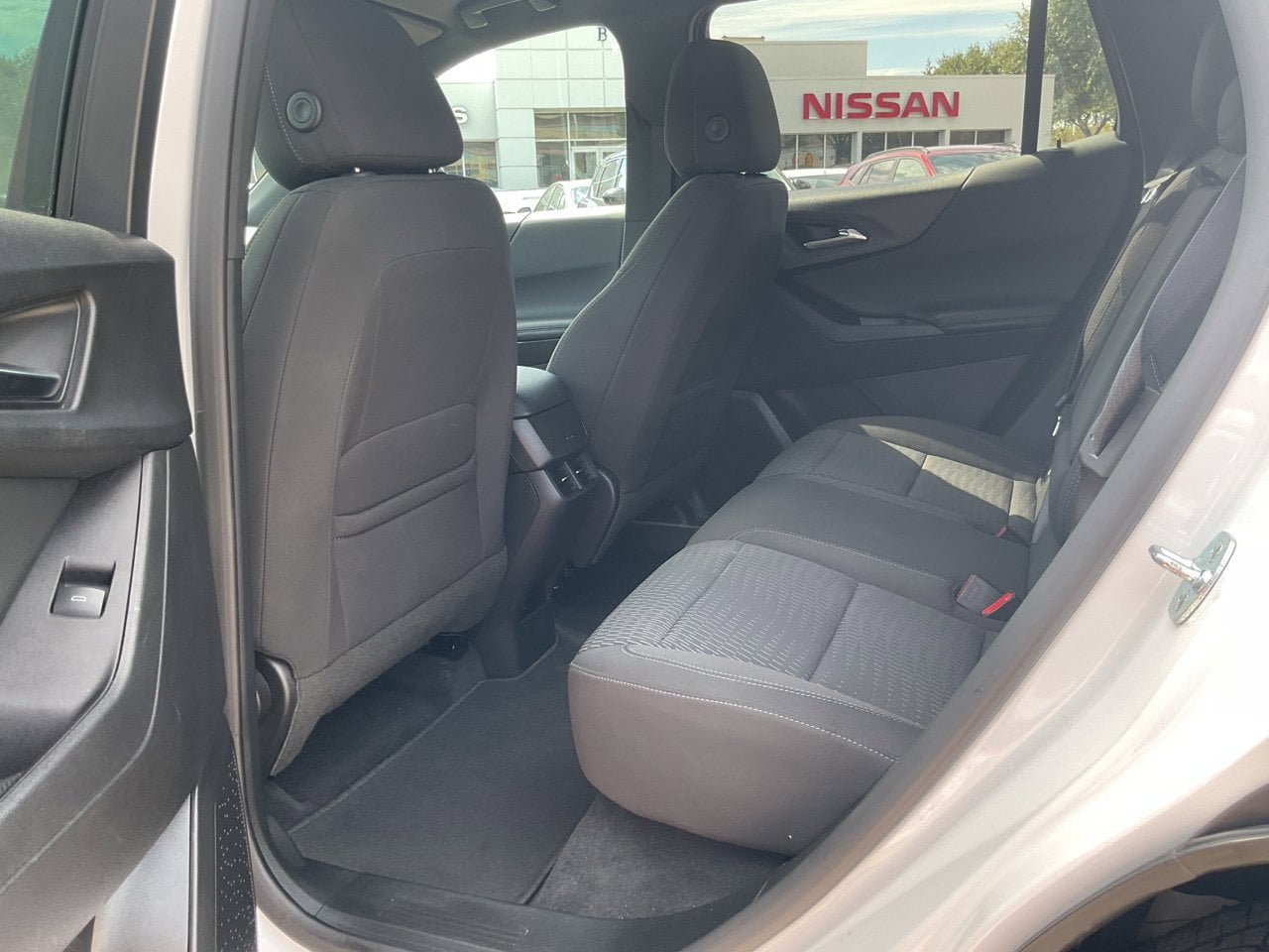 Used 2026 Chevrolet Equinox LT FWD image 11