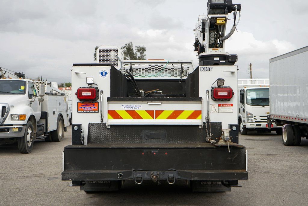 Used 2019 Ford F750 2WD Regular Cab Super Duty image 12