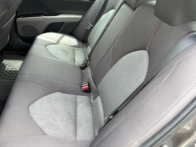 Used 2019 Toyota Camry LE FWD image 10
