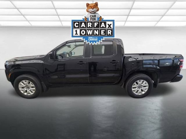 Used 2022 Nissan Frontier SV image 2