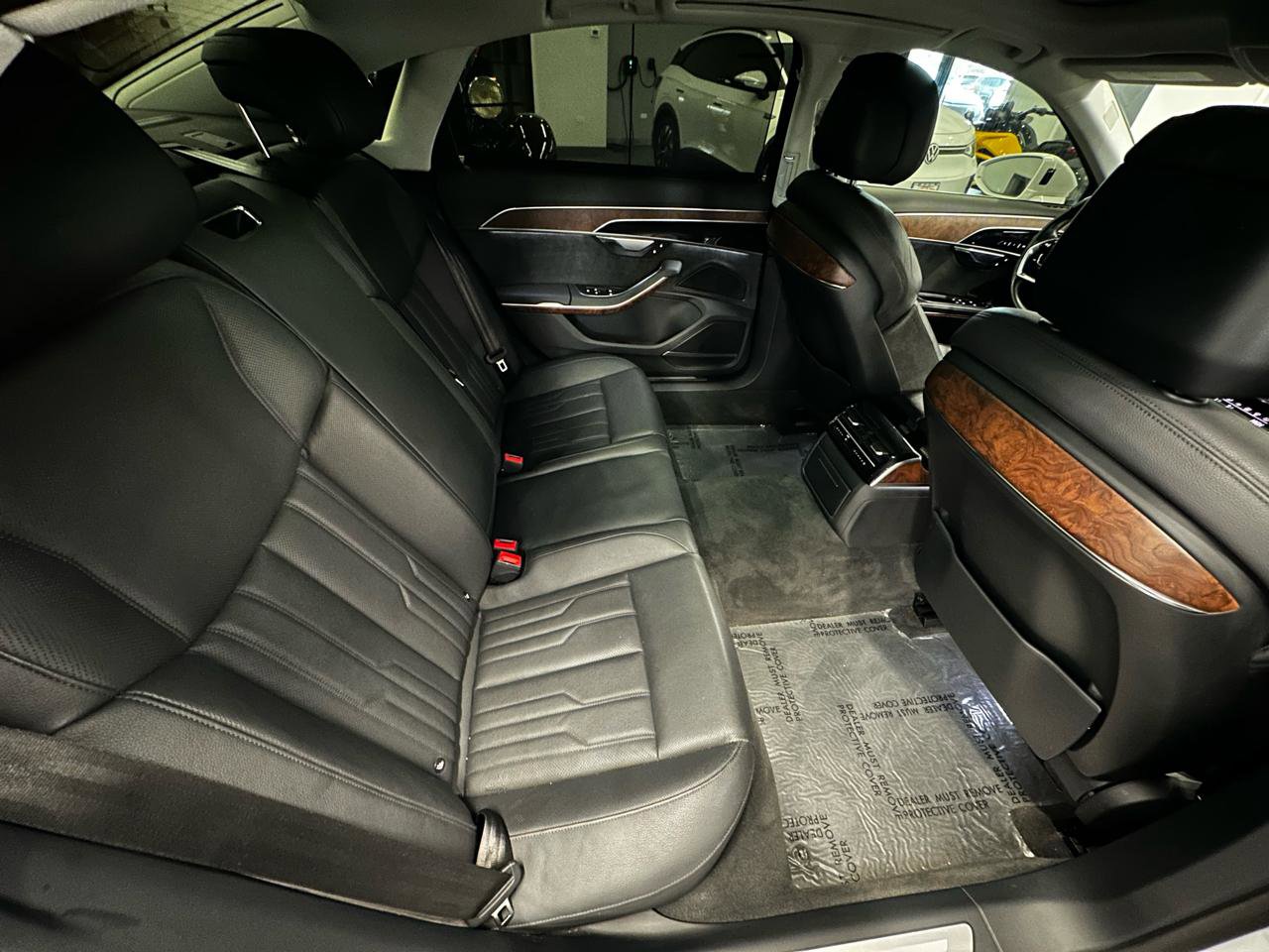 Used 2019 Audi A8 L 3.0T w/ Executive Package image 16