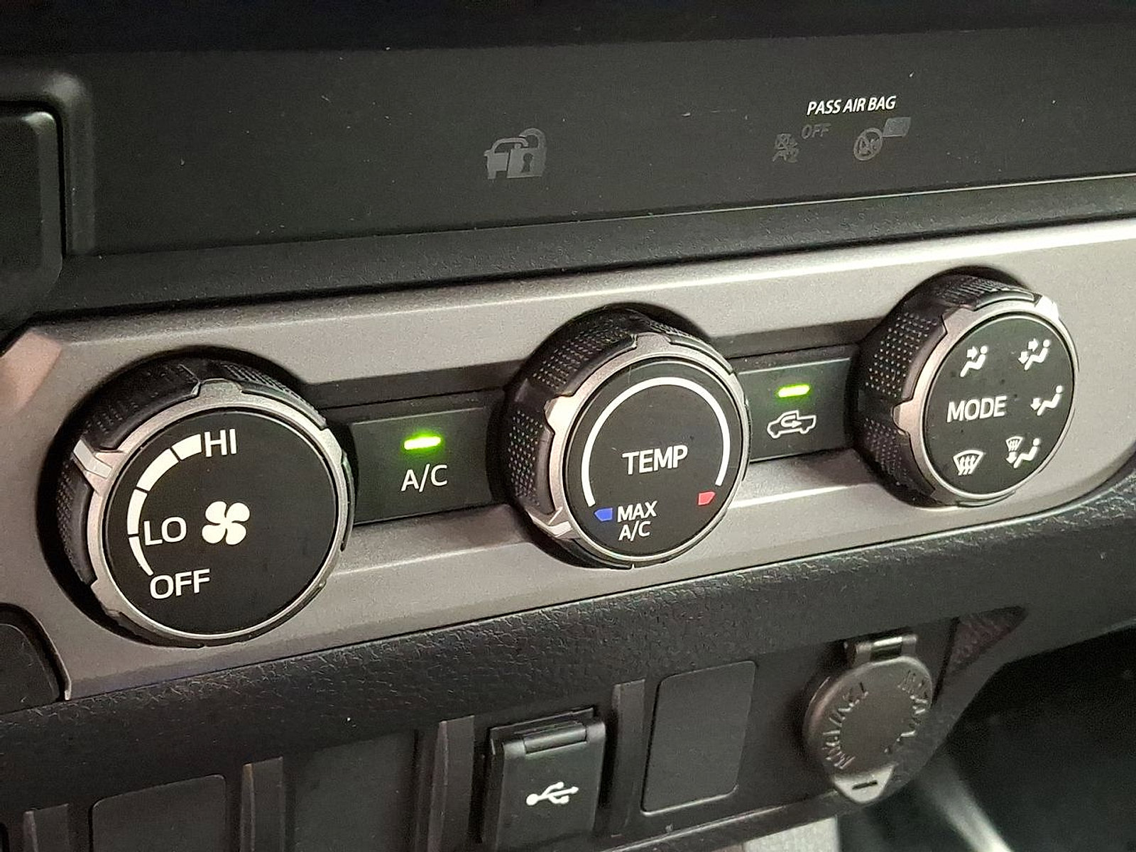 Certified 2023 Toyota Tacoma SR image 19