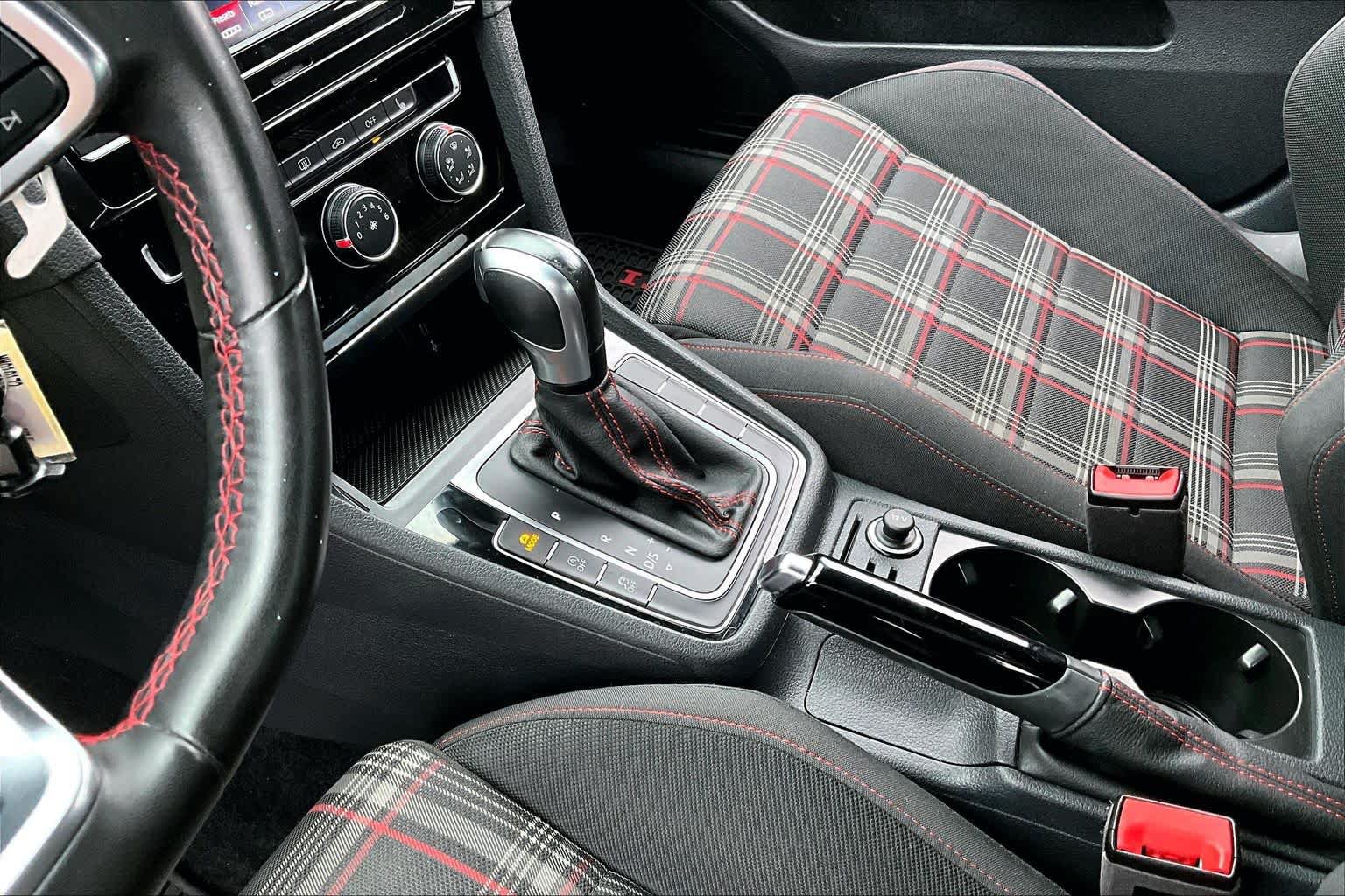 Used 2021 Volkswagen GTI S FWD image 17
