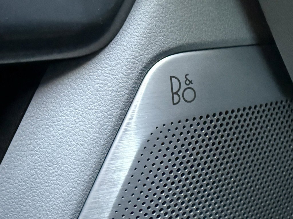 Used 2024 Ford F350 Limited image 16