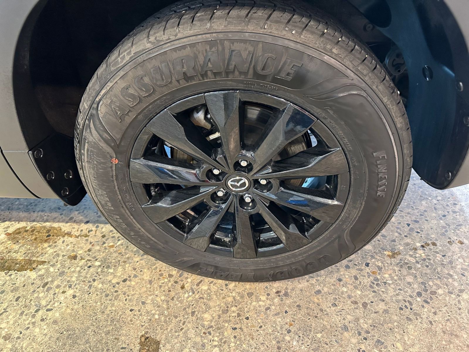 Used 2025 MAZDA CX-50 AWD 2.5 S w/ Premium Package image 32