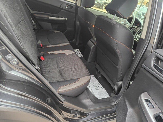 Used 2016 Subaru Crosstrek 2.0i Premium AWD/4WD image 16