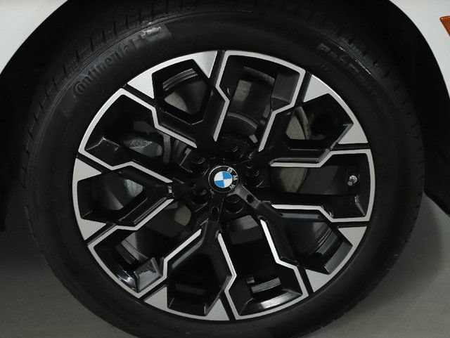 Used 2026 BMW X3 xDrive30i w/ Premium Package AWD/4WD image 12