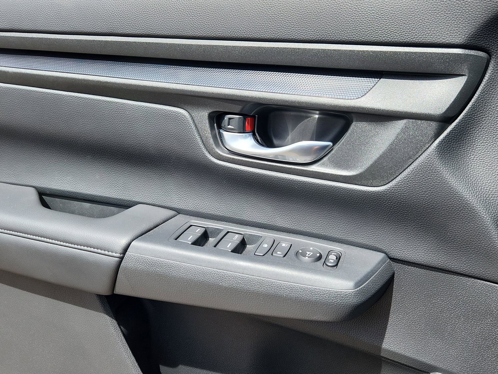 Certified 2023 Honda CR-V LX image 9