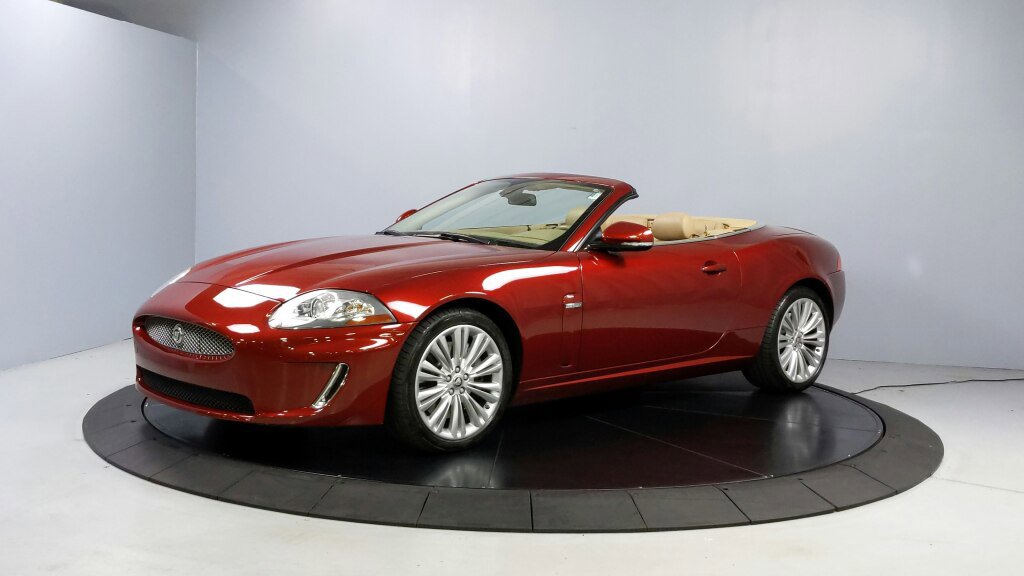 Used 2010 Jaguar XK Convertible image 3