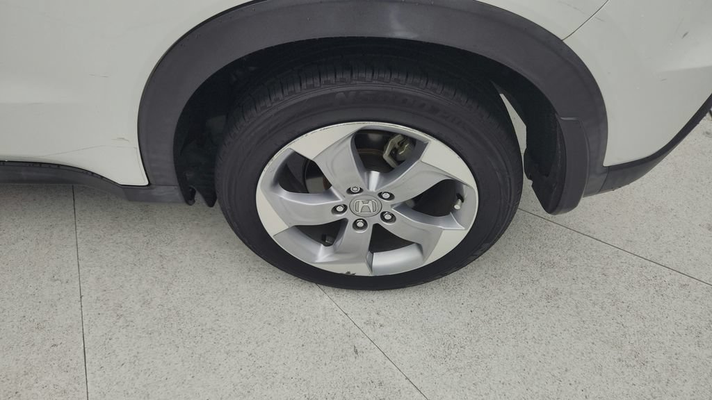 Used 2019 Honda HR-V LX image 26