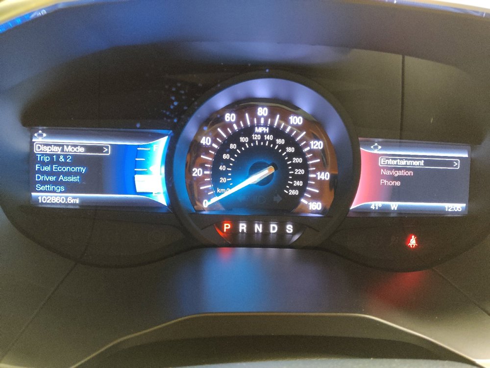Used 2015 Ford Edge Titanium w/ Technology Package AWD/4WD image 23