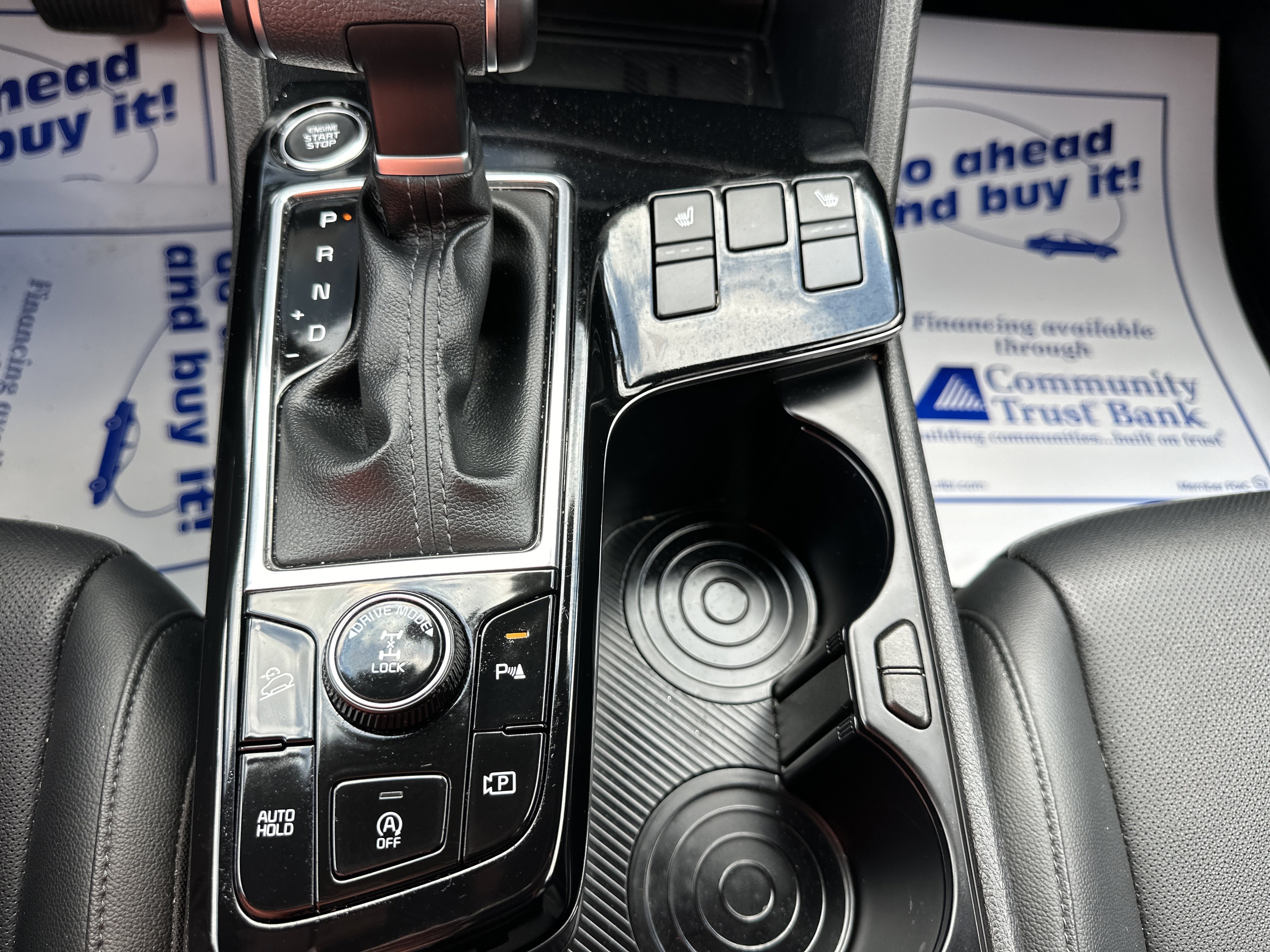 Used 2025 Kia Sportage X-Line AWD/4WD image 28