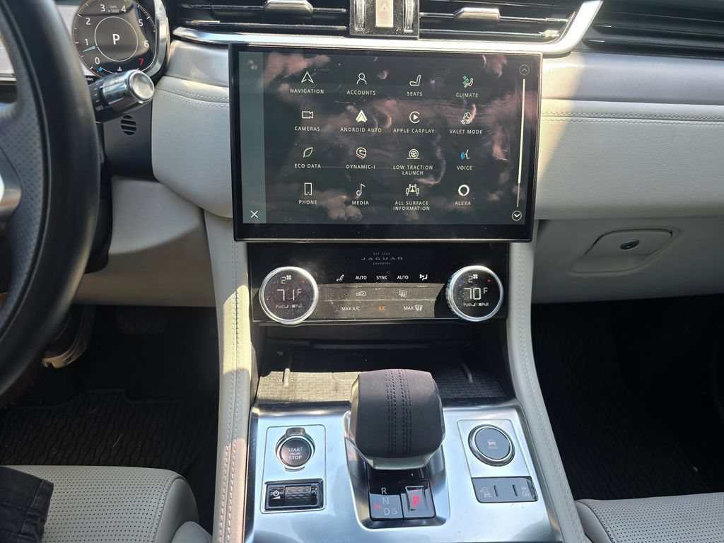 Used 2021 Jaguar F-PACE R-Dynamic S AWD/4WD image 23