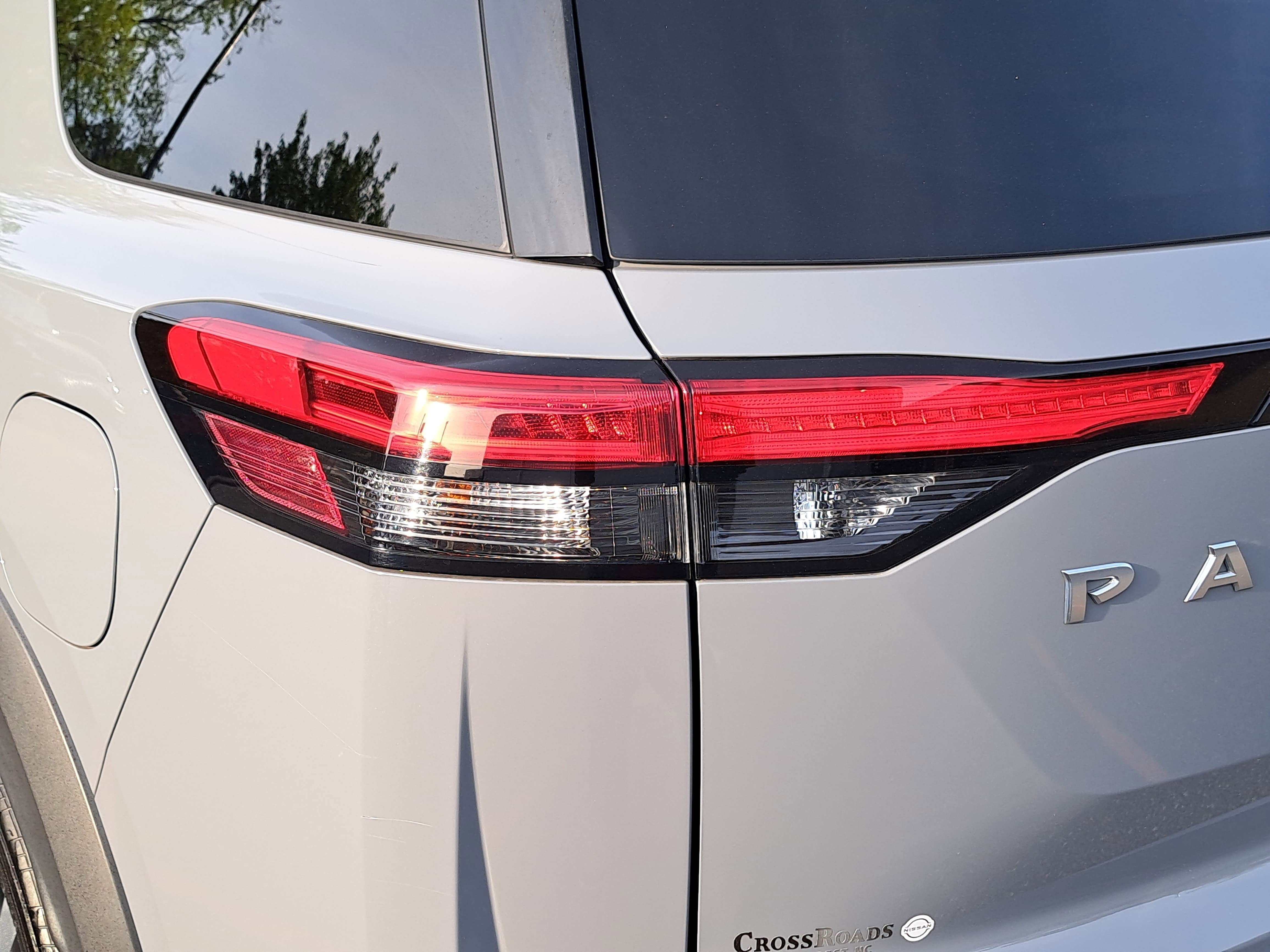 Used 2022 Nissan Pathfinder Platinum w/ Cargo Package image 34