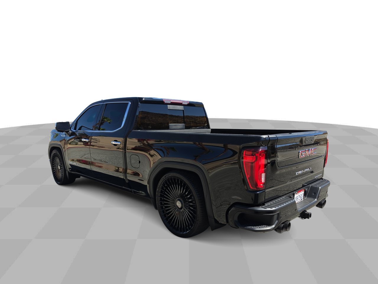 Used 2020 GMC Sierra 1500 Denali RWD image 6