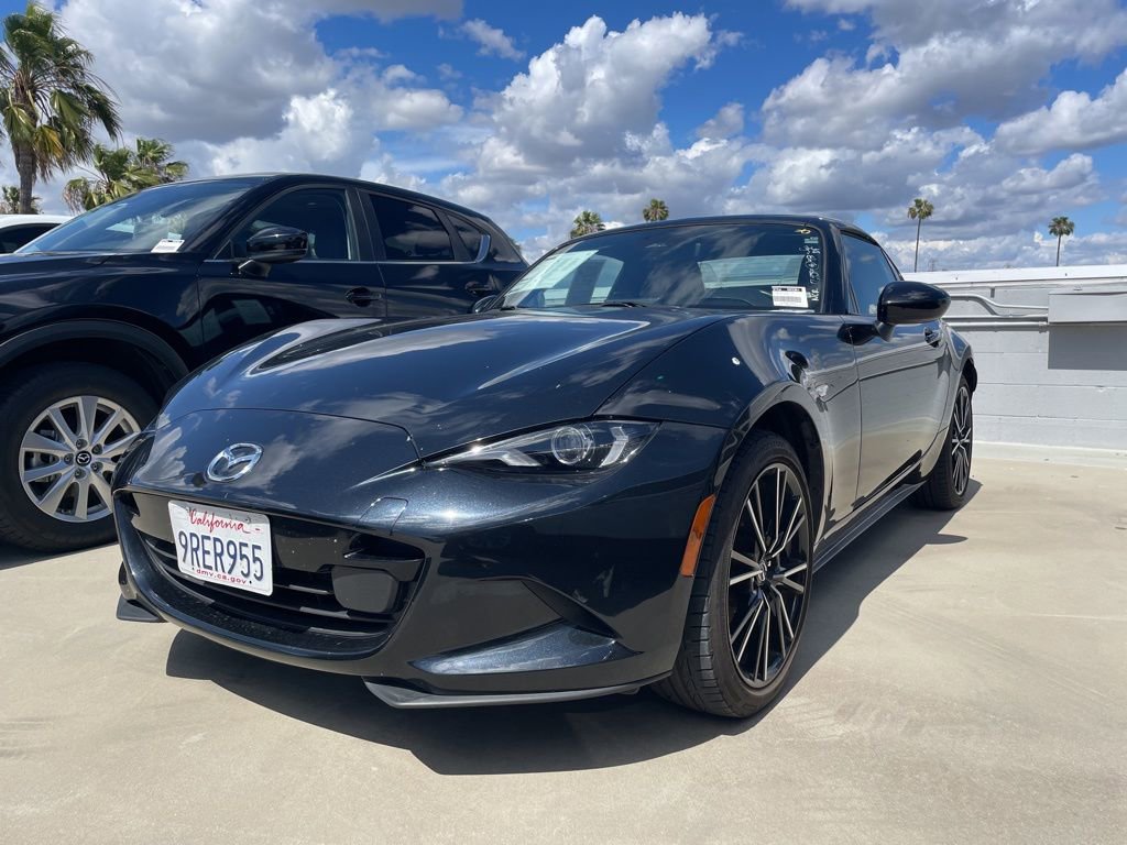 Certified 2025 MAZDA MX-5 Miata RF Grand Touring image 5