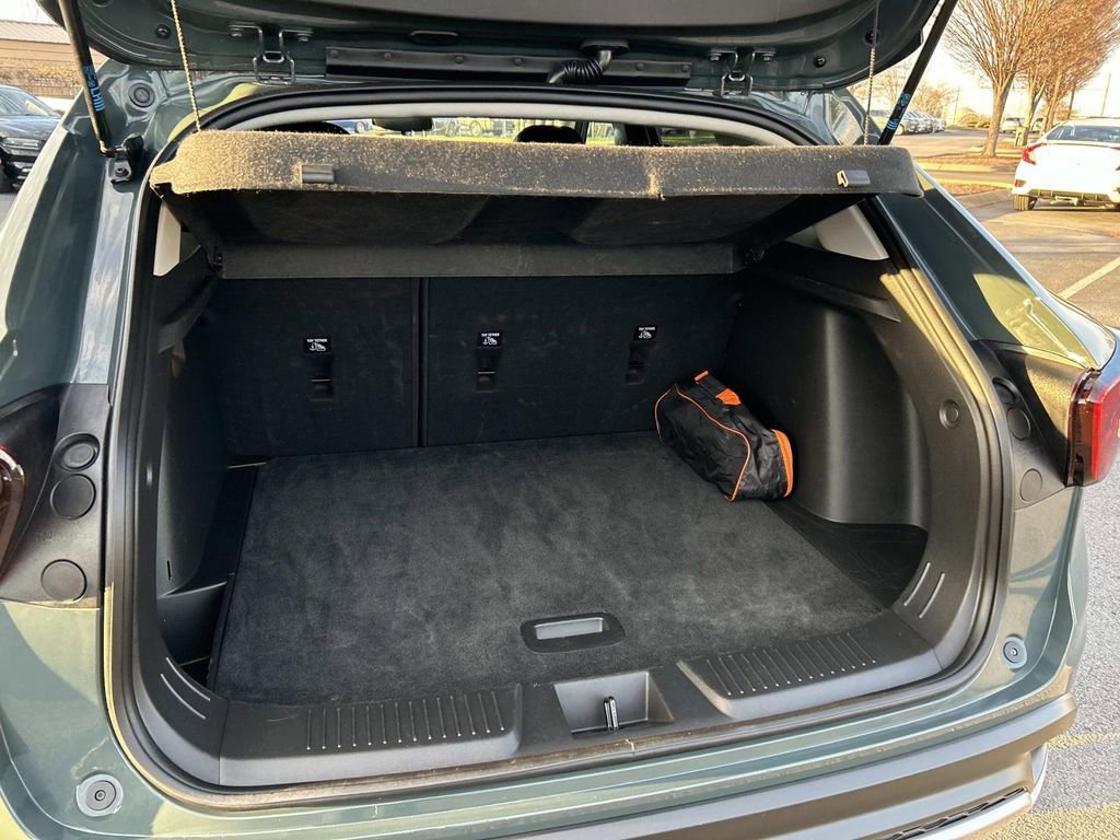 Used 2025 Chevrolet Trax LT image 13