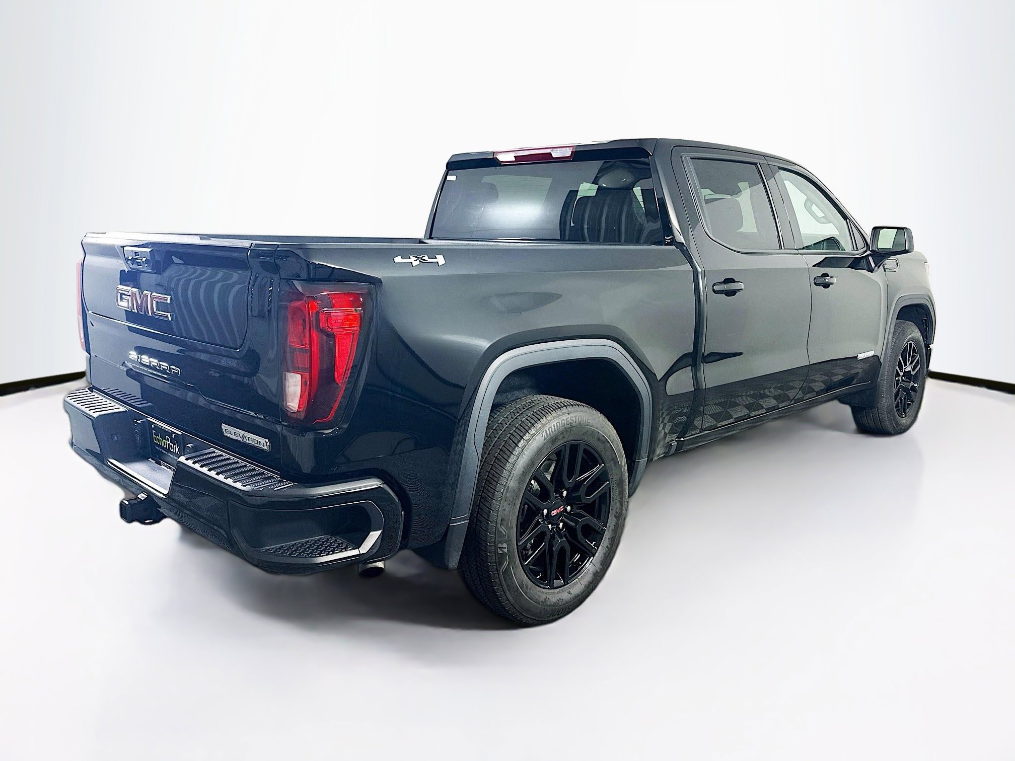 Used 2024 GMC Sierra 1500 Elevation image 9