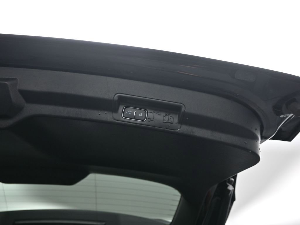 Certified 2022 Ford Explorer XLT image 22