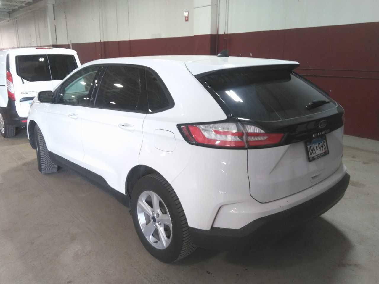 Used 2022 Ford Edge SE AWD/4WD image 3