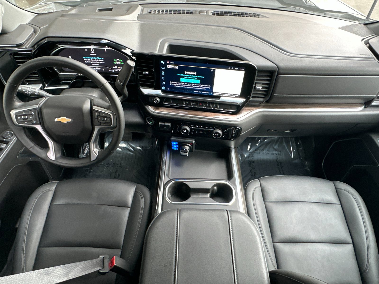 Used 2024 Chevrolet Silverado 2500 LT image 13