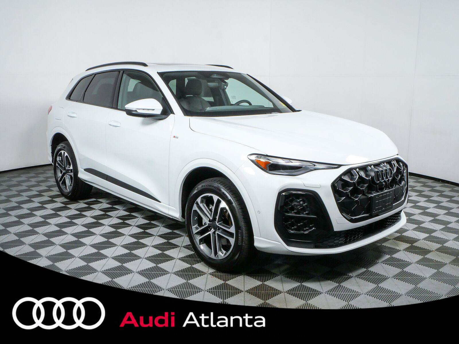 New 2026 Audi Q5 2.0T AWD/4WD image 1