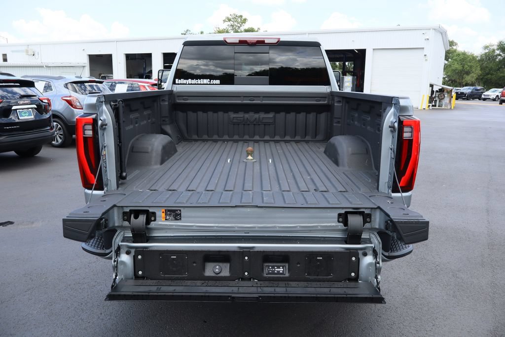 Certified 2025 GMC Sierra 2500 Denali w/ Denali Reserve Package AWD/4WD image 29