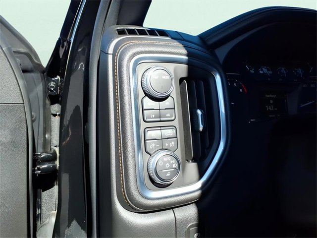 Used 2021 GMC Sierra 1500 AT4 image 13