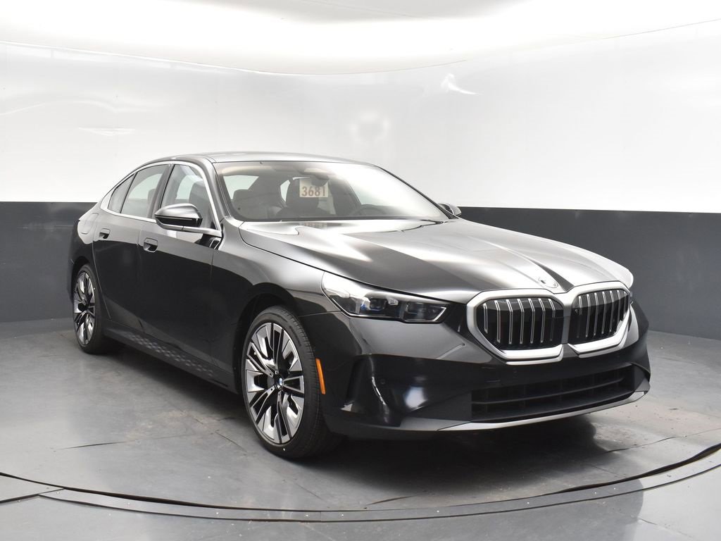 New 2026 BMW 530i w/ Premium Package image 9