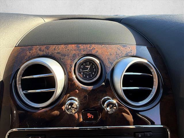 Used 2015 Bentley Flying Spur V8 image 24