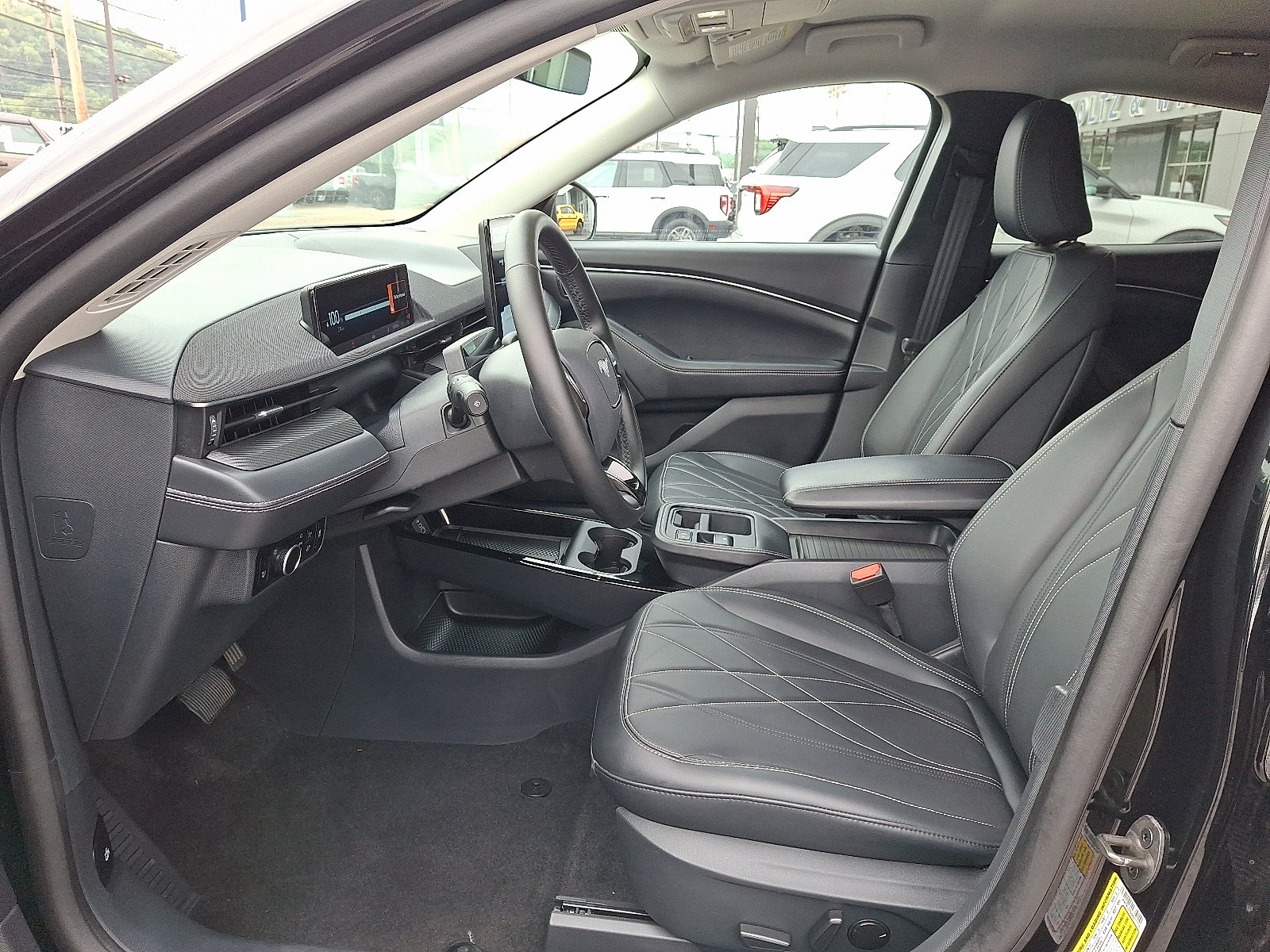 Used 2025 Ford Mustang Mach-E Select AWD/4WD image 13