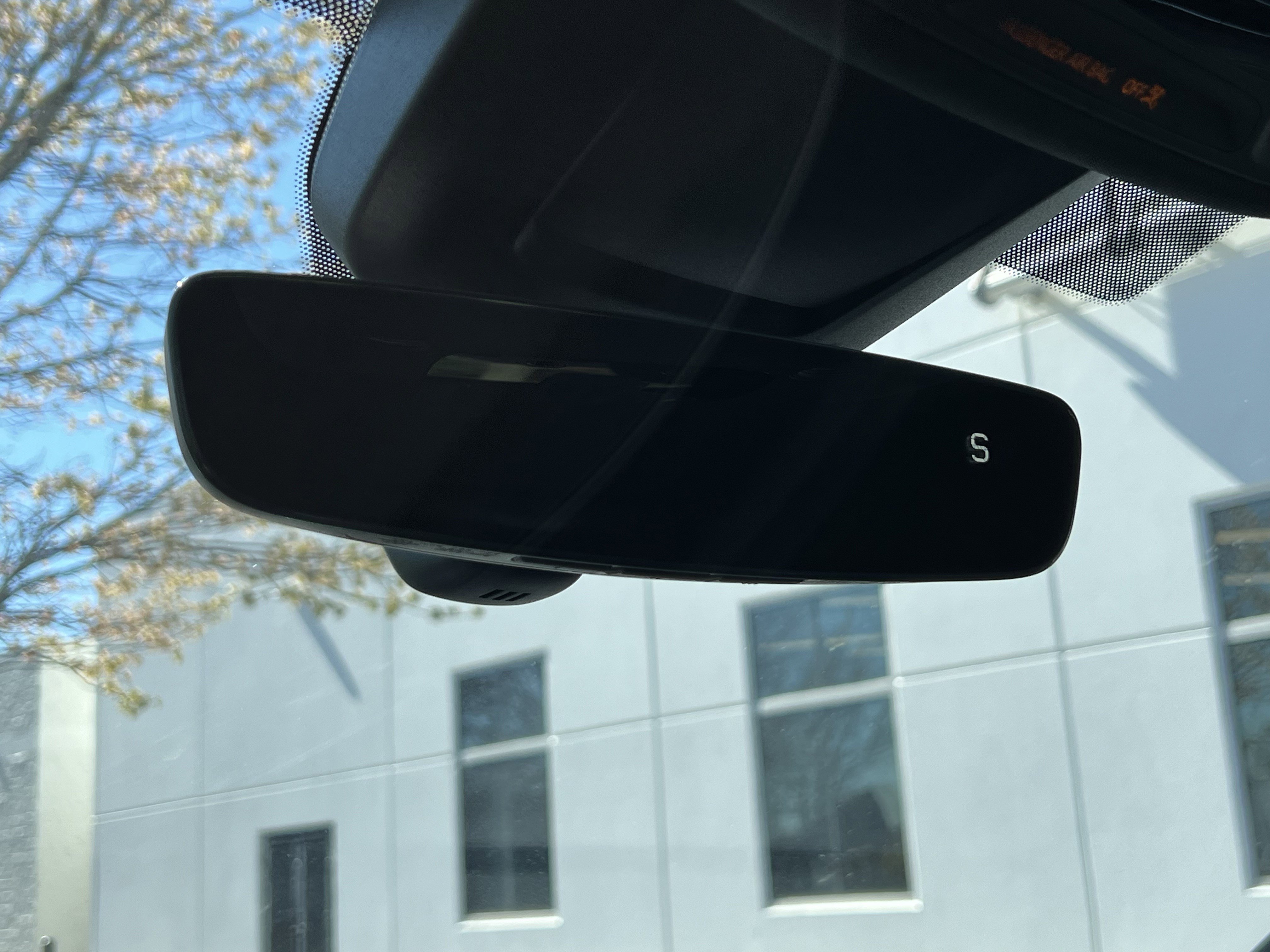 Used 2025 Audi Q8 Premium Plus image 27