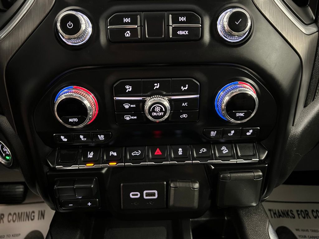 Used 2020 GMC Sierra 3500 Denali w/ Denali Ultimate Package AWD/4WD image 41