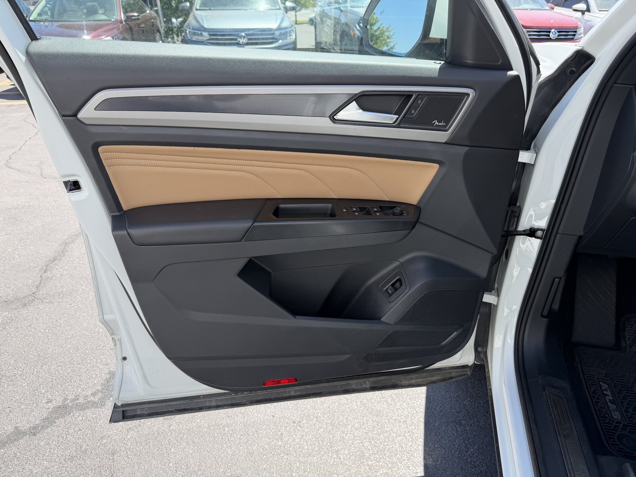 Used 2020 Volkswagen Atlas Cross Sport SEL Premium R-Line AWD/4WD image 8