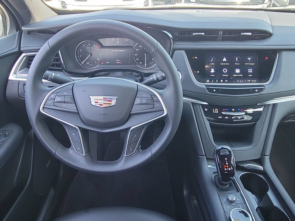 Certified 2024 Cadillac XT5 Luxury FWD image 11