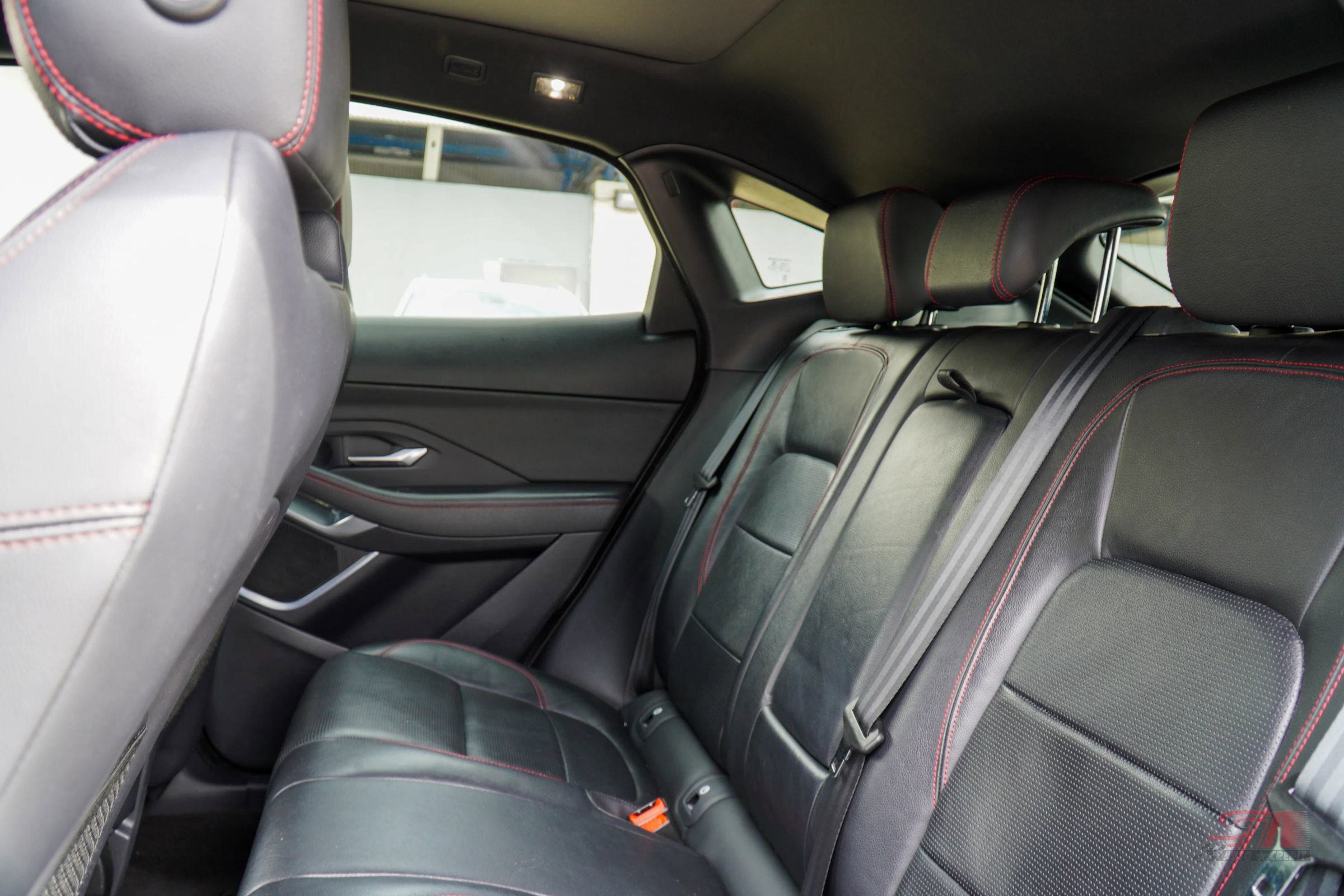 Used 2020 Jaguar E-PACE Checkered Flag image 21