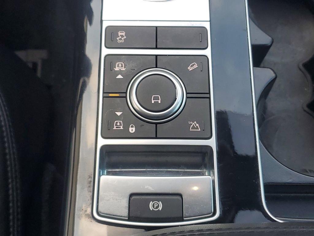 Used 2022 Land Rover Range Rover Westminster Edition image 31