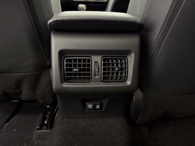 Used 2026 Toyota Camry XSE w/ Premium Package FWD image 32